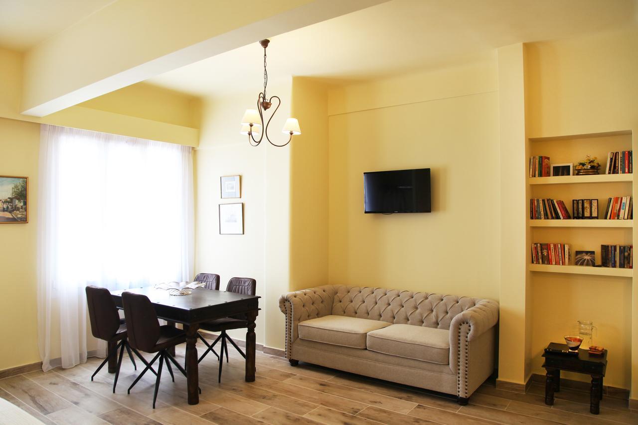 Apartamento Hellenic Hospitality House Atenas Exterior foto
