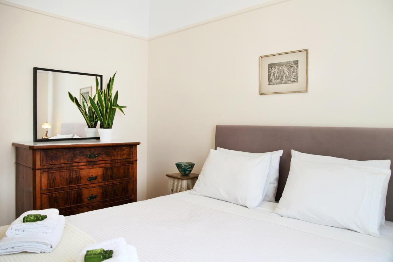 Apartamento Hellenic Hospitality House Atenas Exterior foto