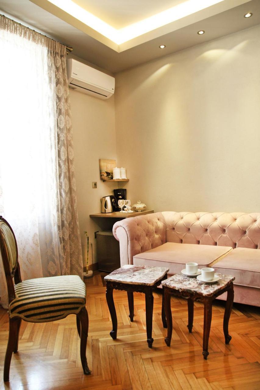 Apartamento Hellenic Hospitality House Atenas Exterior foto